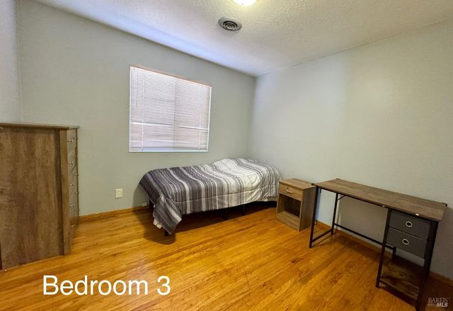 3739 Parrett Ave, Napa, CA 94558