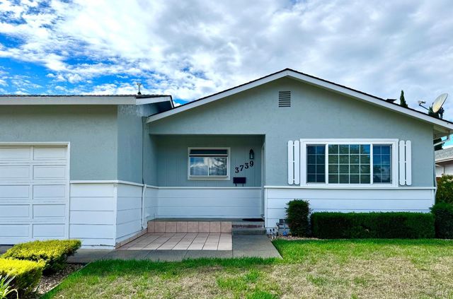 3739 Parrett Ave, Napa, CA 94558