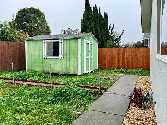 3739 Parrett Ave, Napa, CA 94558