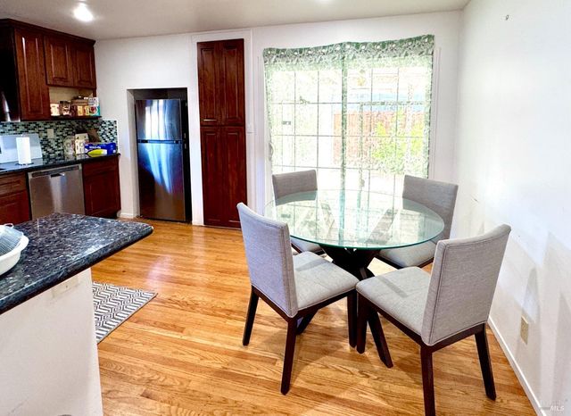 3739 Parrett Ave, Napa, CA 94558