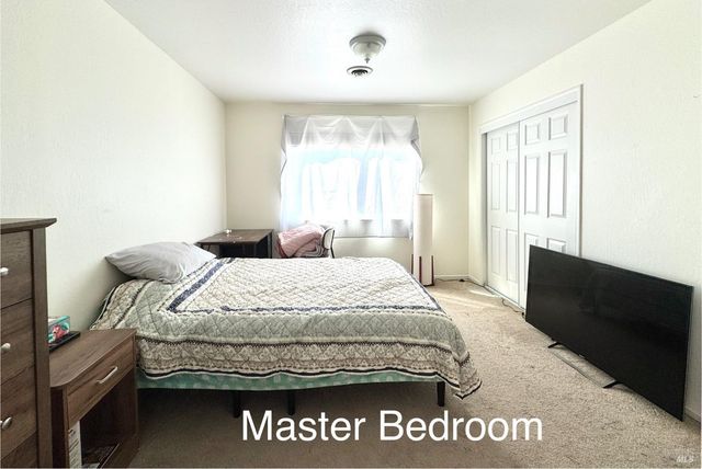 3739 Parrett Ave, Napa, CA 94558