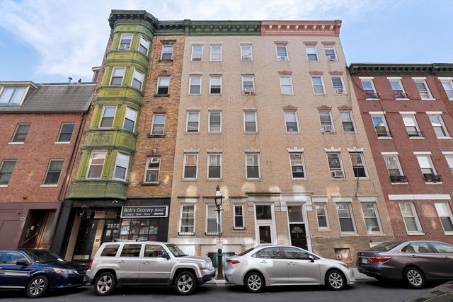 162 Endicott St 2, Boston, MA 02113