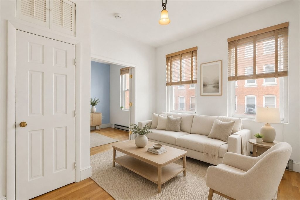 162 Endicott St 2, Boston, MA 02113