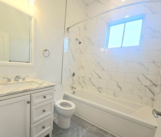 35 Moreland Street 3, Somerville, MA 02145