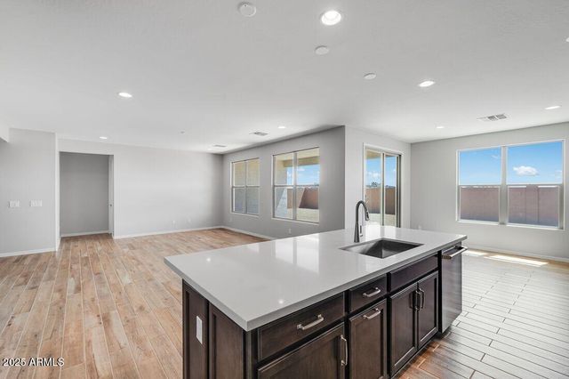 25109 N 171ST Avenue, Surprise, AZ 85387