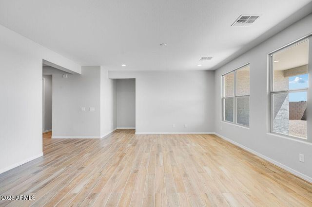 25109 N 171ST Avenue, Surprise, AZ 85387