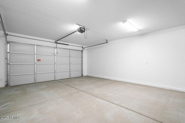 25109 N 171ST Avenue, Surprise, AZ 85387