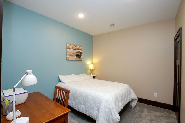 18496 Walden Avenue, Hutchinson, MN 55350