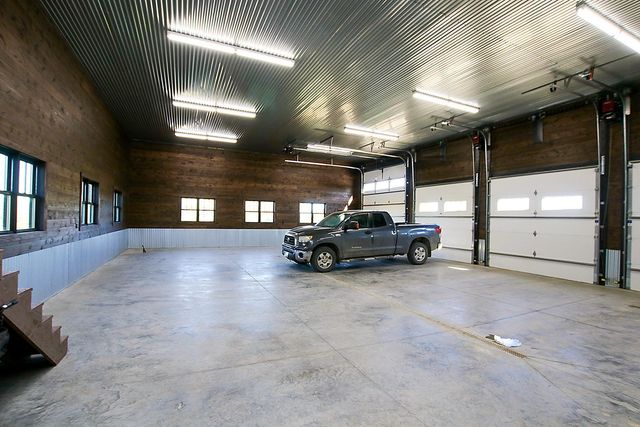 18496 Walden Avenue, Hutchinson, MN 55350