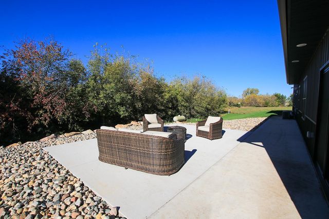 18496 Walden Avenue, Hutchinson, MN 55350