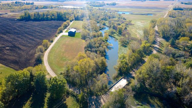 18496 Walden Avenue, Hutchinson, MN 55350