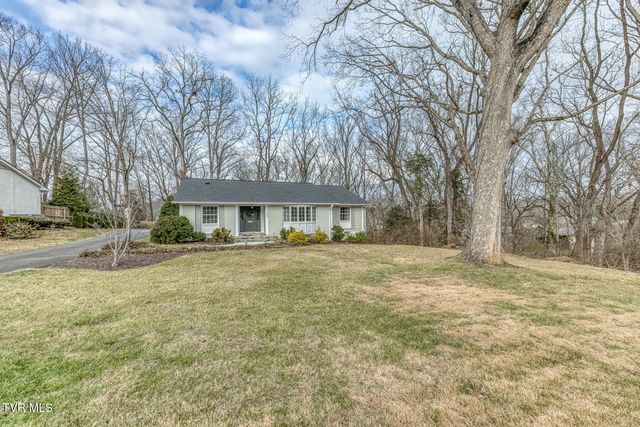 1607 Woodmont Drive, Johnson City, TN 37601