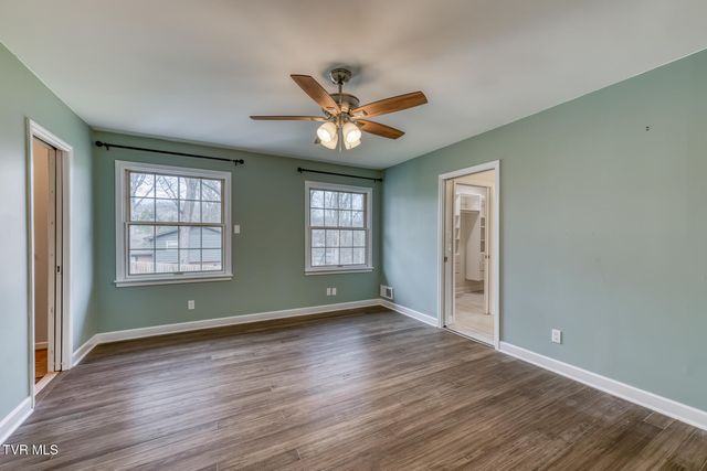 1607 Woodmont Drive, Johnson City, TN 37601