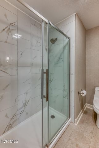 1607 Woodmont Drive, Johnson City, TN 37601