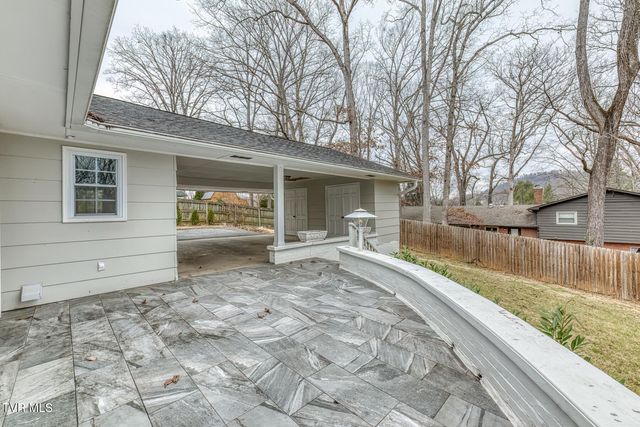 1607 Woodmont Drive, Johnson City, TN 37601