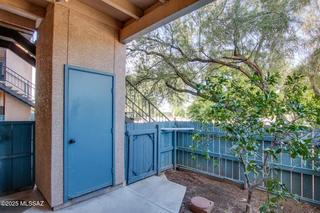 8080 E Speedway Blvd Unit 607, Tucson, AZ 85710