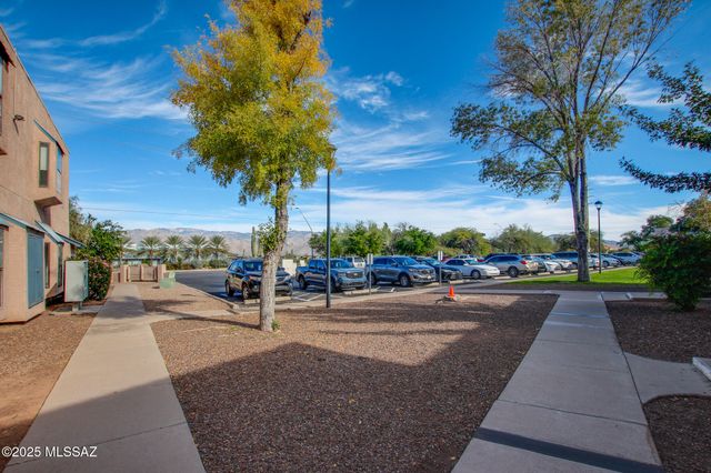 8080 E Speedway Blvd Unit 607, Tucson, AZ 85710