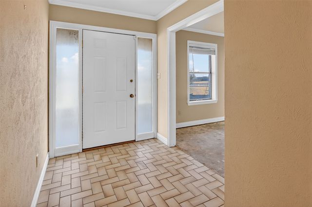 1055 Harmony Circle, Weatherford, TX 76087