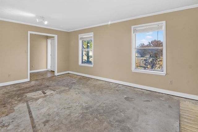 1055 Harmony Circle, Weatherford, TX 76087