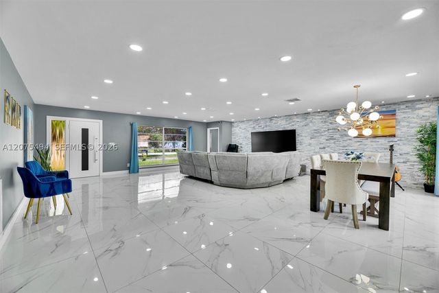 12064 NW 24th St, Coral Springs, FL 33065