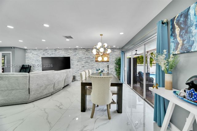 12064 NW 24th St, Coral Springs, FL 33065