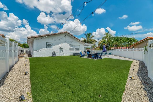 12064 NW 24th St, Coral Springs, FL 33065