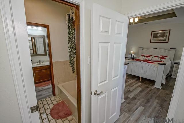 4626 Lake Lawford Ct, Baton Rouge, LA 70816