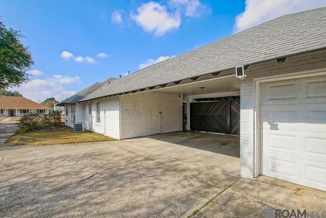 4626 Lake Lawford Ct, Baton Rouge, LA 70816