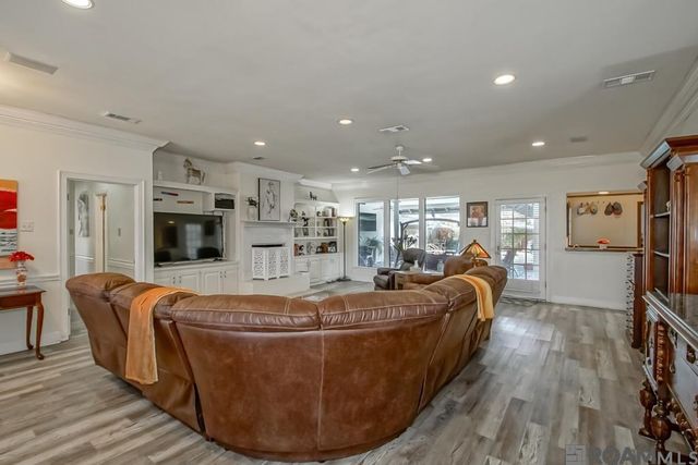 4626 Lake Lawford Ct, Baton Rouge, LA 70816