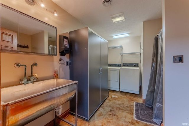 5132 N 600 W, Wabash, IN 46992