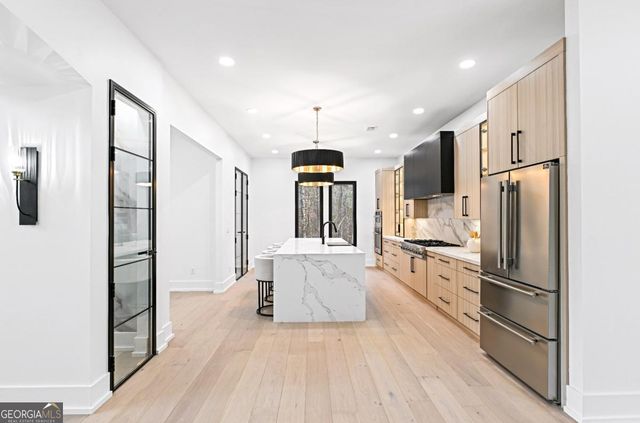 2067 Fontainbleau Drive, Conyers, GA 30094