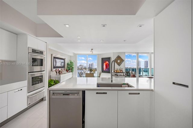 3301 NE 183rd Street 2406, Aventura, FL 33160