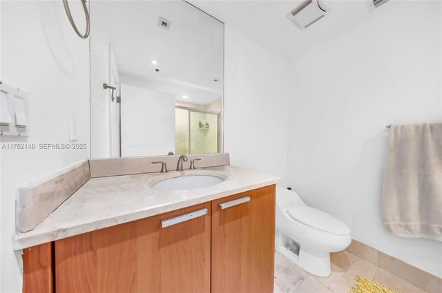 3301 NE 183rd Street 2406, Aventura, FL 33160