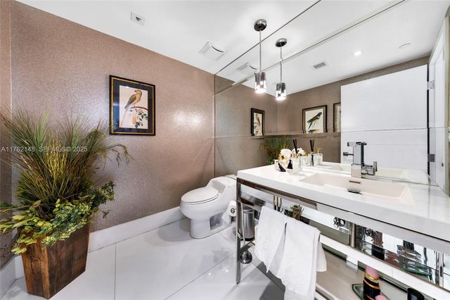 3301 NE 183rd Street 2406, Aventura, FL 33160