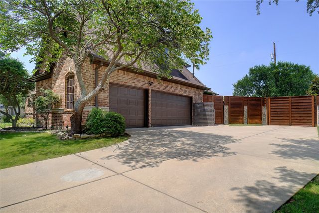 1302 Kelly Green Court, Keller, TX 76248