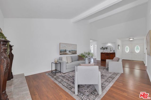 11700 Doral Avenue, Porter Ranch, CA 91326