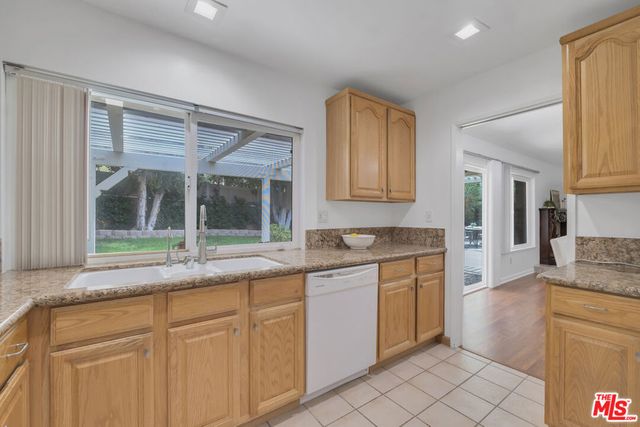 11700 Doral Avenue, Porter Ranch, CA 91326