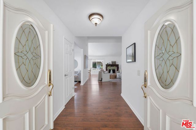 11700 Doral Avenue, Porter Ranch, CA 91326