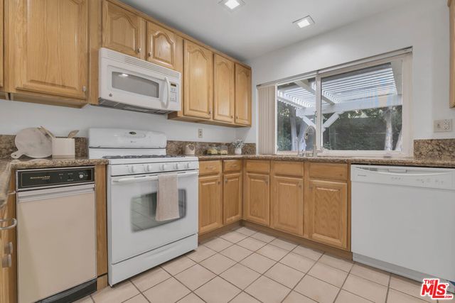 11700 Doral Avenue, Porter Ranch, CA 91326