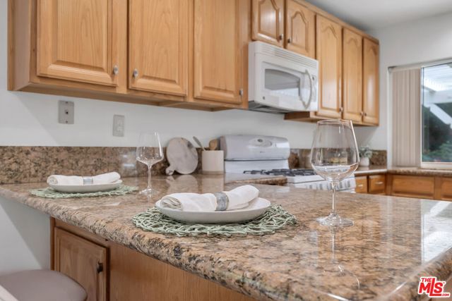11700 Doral Avenue, Porter Ranch, CA 91326