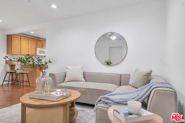 11700 Doral Avenue, Porter Ranch, CA 91326