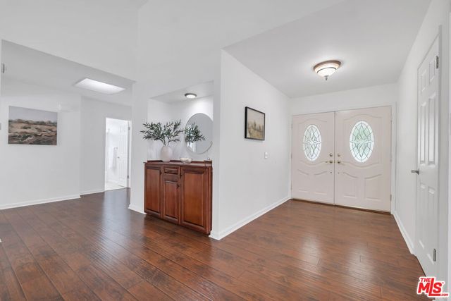 11700 Doral Avenue, Porter Ranch, CA 91326