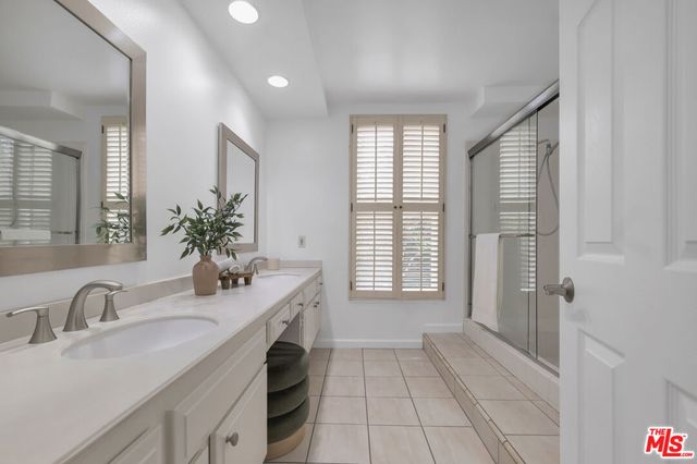 11700 Doral Avenue, Porter Ranch, CA 91326