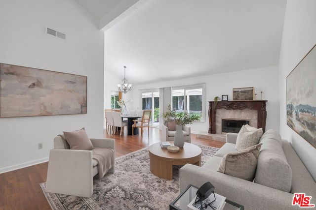 11700 Doral Avenue, Porter Ranch, CA 91326