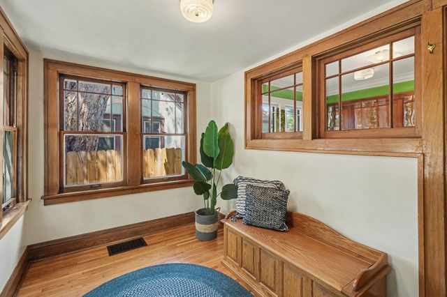 4605 Portland Avenue, Minneapolis, MN 55407