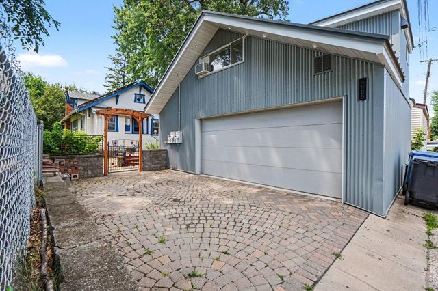 4605 Portland Avenue, Minneapolis, MN 55407