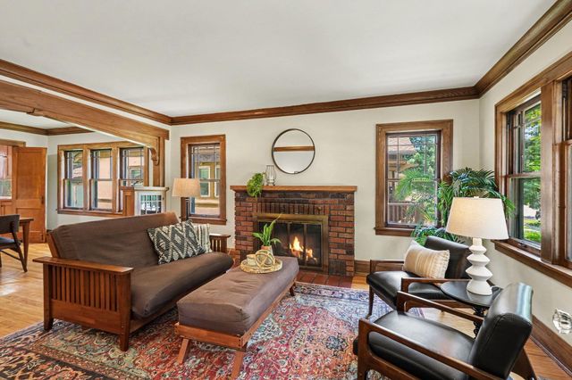 4605 Portland Avenue, Minneapolis, MN 55407