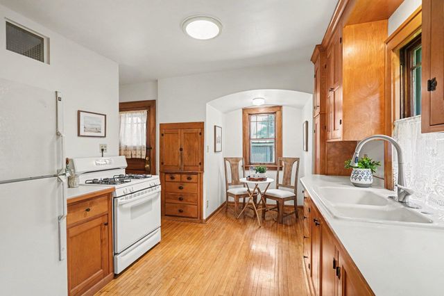 4605 Portland Avenue, Minneapolis, MN 55407