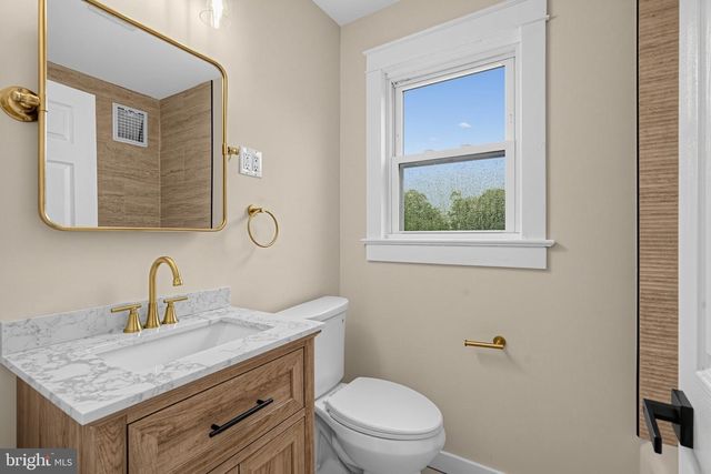 117 LOCUST AVE, Westville, NJ 08093