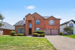 129 Hanover Street, Grand Prairie, TX 75052